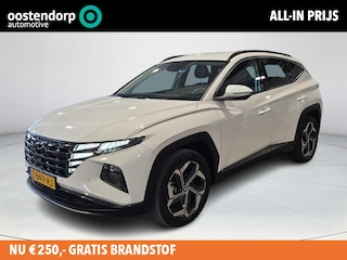 Hyundai Tucson 1.6 T-GDI PHEV Comfort Smart 4WD | Rijklaarprijs! | Adaptive Cruise Control | 19"Lm velgen |  Navi | Stoel & Stuurverwarming | Camera & Sensoren | Fabrieksgarantie t/m 06-2029! |