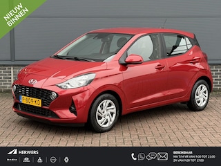 Hyundai i10 1.0 Comfort / 1e Eigenaar / Dealer Onderhouden / NL Auto / Parkeersensoren Achter / Navigatie via Apple Carplay & Android Auto /