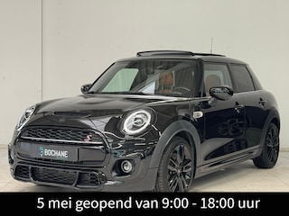Mini Mini 2.0 Hammersmith | Panoramadak | Apple Carplay / Android Auto | Navigatie | Parkeersensoren achter | Dealer onderhouden