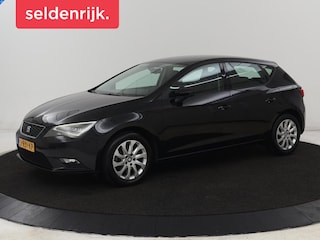 Seat Leon 1.2 TSI Style | Stoelverwarming | Full LED | Climate control | Cruise control | Bluetooth | Parkeerhulp | Lichtmetalen velgen
