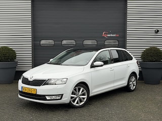 Skoda Rapid Spaceback 1.2 TSI Greentech JOY | Panoramadak | Navigatie | Parkeersensoren | Lichtmetalen Velgen | Cruise Control |
