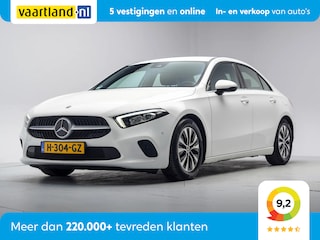 Mercedes-Benz A-klasse 200 Business Solution Aut. [ LED Widescreen Half-leder Stoelverwarming ]