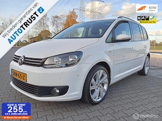 Volkswagen Touran 1.4 TSI Highline 7p. Automaat/Pano/Trekhaak