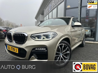 BMW X4 XDrive20i High Executive | Automaat | Pano | Elek Trekhaak | Head UP | Carplay | LED | Stoel/ Stuur verw | Full options! |