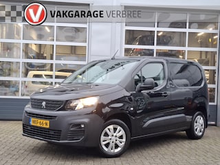 Peugeot Partner 1.5 BlueHDI Premium | Navigatie/Android/Apple Carplay | LM Velgen 16" | Voorstoelen Verwarmd | Trekhaak | Cruise Control | Airco | Achteruitrijcamera |
