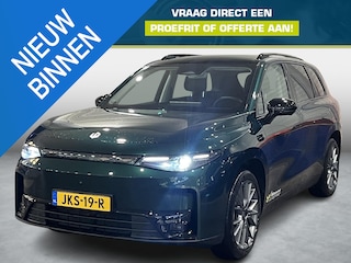 Leapmotor C10 Design ProMax AWD 81.9 kWh | Adaptive Cruise Control | 360° Camera | Navigatie | Panorama dak | Stoel/Stuurverwarming