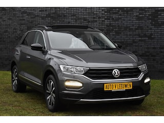 Volkswagen T-Roc Turbo Style PANORAMADAK/PDC/CARPLAY&ANDROID/ETC.!