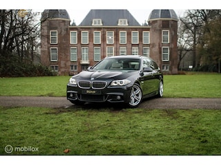 BMW 5-serie Touring 520i High Executive | NAP |