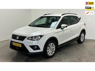 Seat Arona 1.0 TSI Style Business Intense parkeersensoren navigatie cruisecontrole carplay camera android trekhaak