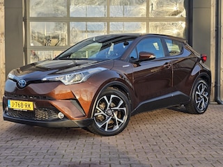 Toyota C-HR 1.8 Hybrid Dynamic | Automaat | ACC | Trekhaak | Stoelverwarming | Camera |