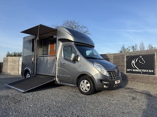 Renault Master PAARDENWAGEN | HORSETRUCK | ROELOFSEN PARADOS 3XL | 2016 | HENGST | AUTOMAAT | 3-SEAT | NL KENTEKEN