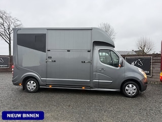 Renault Master PAARDENWAGEN | HORSETRUCK | ROELOFSEN PARADOS 3XL | 2016 | HENGST | AUTOMAAT | 3-SEAT | NL KENTEKEN