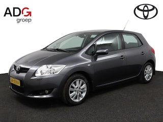 Toyota Auris 1.6-16V Executive Business | Airco | Stoelverwarming | Lederen bekleding | Navigatie | Cruise ControL | Keyless Entry | Afneembare trekhaak |