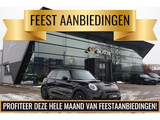 Mini Mini 2.0 John Cooper Works JCW Panoramadak Black edition Schaalstoelen NLauto BOMVOL!!