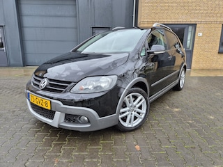 Volkswagen Golf 1.4 TSI Cross