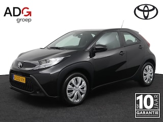 Toyota Aygo 1.0 VVT-i MT Play | Cruise control | Apple carplay-android auto | Parkeercamera |
