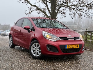 Kia Rio 1.2 CVVT ExecutiveLine | Dealer ONDH. + 1e eigenaar + Clima + Cruise nu € 6.975,-!!!