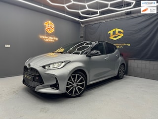 Toyota Yaris 1.5 Hybrid 130 GR Sport PANO-HUD-JBL-CAM-KEYLESS
