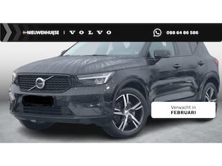 Volvo XC40 Plug-in hybrid T5 Ultimate Dark | Panoramadak | Lederen bekleding | Adaptive cruise control | Elektrische stoelverstelling | Harman Kardon audio | Achteruitrijcamera | LED koplampen | 20" velgen | Getint glas | Dode hoek detectie BLIS |
