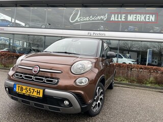 Fiat 500L 0.9 TwinAir Cross Àchteruitrijcamera - Airco - Cruise control - Parkeersensor achter - Navigatiesysteem full map - Bluetooth - Licht metalen velgen 16 inch - Mistlampen voor - Radio - Start/stop systeem - Stuu