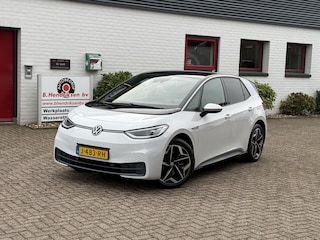 Volkswagen ID.3 58kWh 204pk 1ST Plus/ Camera achter/ Apple Carplay/ DAB/ Origineel NL/ NAP
