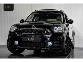 Mini Countryman 1.5 Cooper SE Hybrid ALL4 Chili | Navigatie | Panorama | Half Leder | PDC | 18"LM | Midnight Black