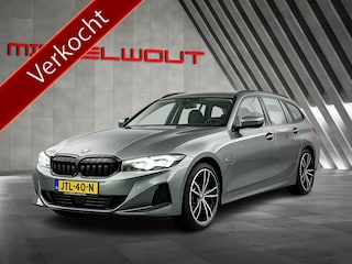 BMW 3-serie Touring 320e/19"/Leder/Trekh/Adapt.Cr/WIDESCREEN/DAB/HiFi/BTW