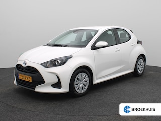 Toyota Yaris 1.5 Hybrid Active | Achteruitrijcamera | Airco (automatisch) | Armsteun voor