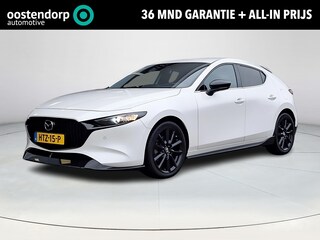 Mazda 3 2.0 e-SkyActiv-X M Hybrid 186 Nagisa | Aero pakket | Alcantara/Leder met stoelgeheugen | Achteruitrijcamera | Bose | HeadupDisplay | Navigatie en draadloze Applecarplay\Androidauto | Verlichte Dorpelbeschermers | Parelmoer Wit