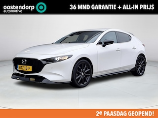 Mazda 3 2.0 e-SkyActiv-X M Hybrid 186 Nagisa | Aero pakket | Alcantara/Leder met stoelgeheugen | Achteruitrijcamera | Bose | HeadupDisplay | Navigatie en draadloze Applecarplay\Androidauto | Verlichte Dorpelbeschermers | Parelmoer Wit