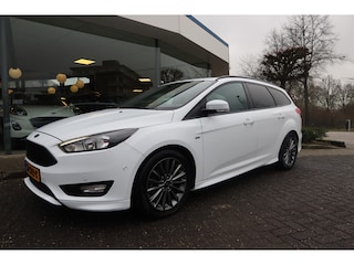 Ford Focus Wagon 1.0 125PK ST-Line WAGON ALL-SEASON I TREKHAAK