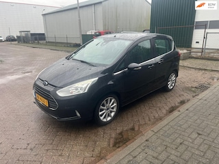 Ford B-MAX 1.0 EcoBoost Titanium Airco Navi Trekhaak Pdc Cruise Achteruitrijcamera