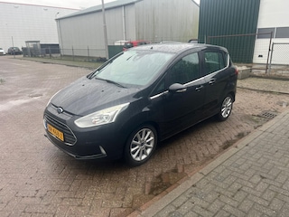 Ford B-MAX 1.0 EcoBoost Titanium Airco Navi Trekhaak Pdc Cruise Achteruitrijcamera