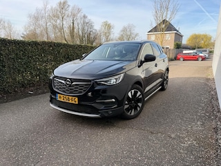 Opel Grandland X 1.2 Turbo Innovation