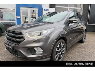 Ford Kuga 1.5 EcoBoost ST Line | Automaat | 4x4 | Panoramadak | Trekhaak | 1.700 kg aanhanggewicht