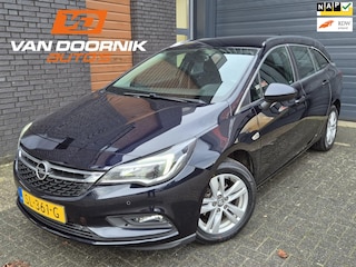 Opel Astra Sports Tourer 1.4 Turbo 150PK Online Edition Navigatie/Cruise Control/Dealer onderhouden!