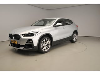 BMW X2 sDrive20i Automaat / Leder / LED / Park assist / Head-up / Alu wielen 17 inch
