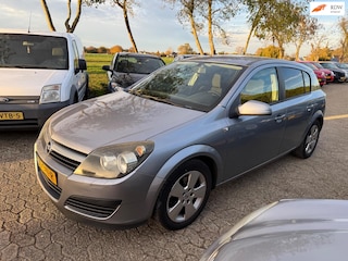 Opel Astra 1.6 Sport