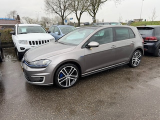 Volkswagen Golf 1.4 TSI GTE | Met Nw Megatronic