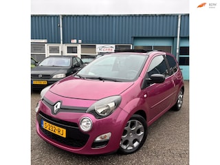 Renault Twingo 1.2 | Pano Dak | LM Velgen | Bluetooth | Airco | EL Ramen | Facelift | APK bij de aflevering |