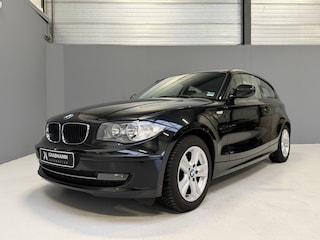 BMW 118i Executive Cruise|Airco|Trekhaak|Parkeersensor
