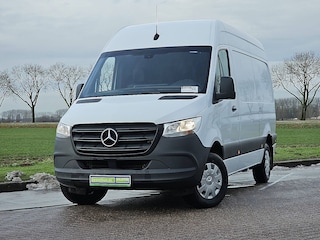 Mercedes-Benz Sprinter 317 L2H2 3.5T-Trekhaak!