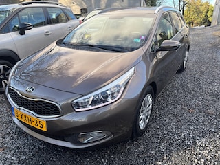 Kia Ceed Cee'd Sportswagon 1.6 GDI BusinessLine AIRCO NAVIGATIE