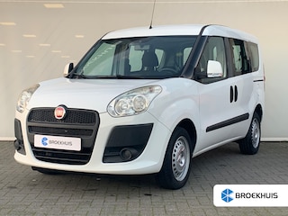 Fiat Doblò 1.4 Pop Rolstoelvervoer Airco | Dubbele Zijdeur | Lage KM-Stand! | Rolstoelvervoer! | 5+1 ! |