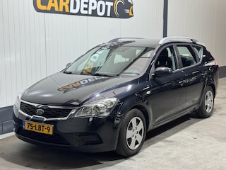Kia Ceed cee'd Sporty Wagon 1.4 CVVT X-tra