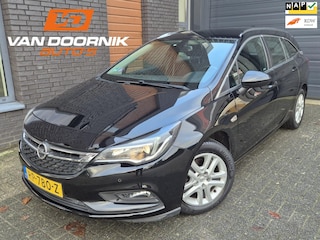 Opel Astra Sports Tourer 1.0 Turbo Online Edition Navigatie/Trekhaak/Nieuwe APK!