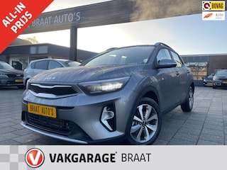 Kia Stonic 1.0 T-GDi l STOELVERW. l CARPLAY l BTW l RIJKLAAR!