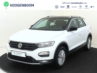 Volkswagen T-Roc 1.0 TSI Style Business | Parkeersensoren | Adaptieve cruise control | CarPlay | Navigatie | Airco | Elektrisch inklapbare buitenspiegels |