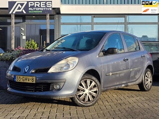 Renault Clio 1.2-16V Special Line