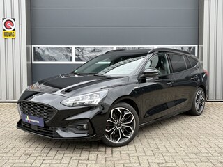 Ford Focus Wagon 1.5 EcoBoost ST Line Business | Navi | Camera | Carplay/Android | All Season | 18'' | LED | Interesse? Bel of App naar: 06 30 51 05 90